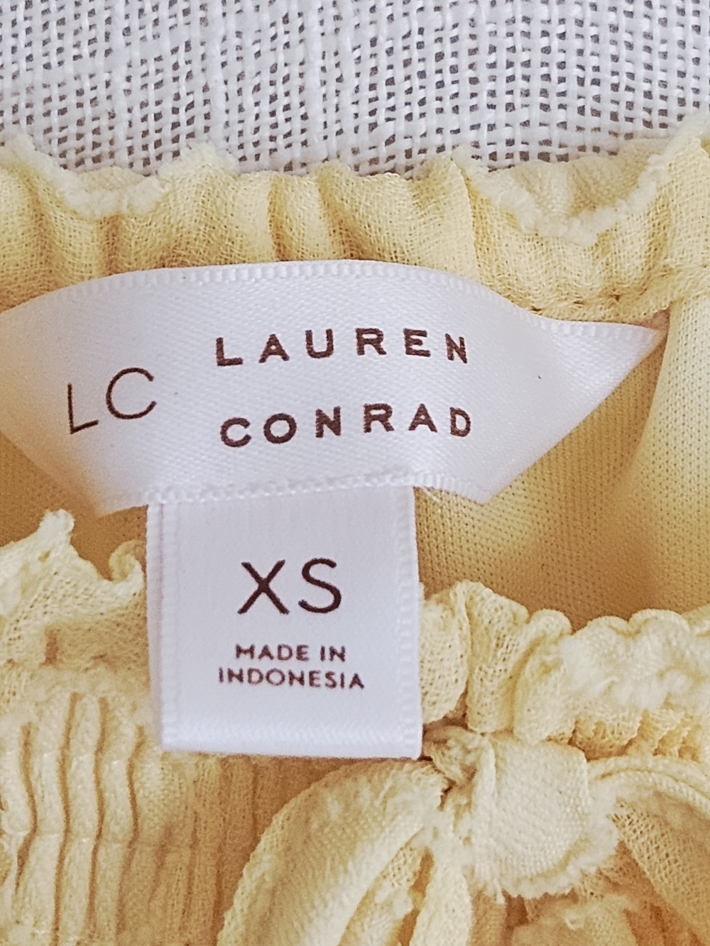 LC Lauren Conrad Yellow Clip Dot Smocked Peplum Top - Size XS - Picture 4 of 12